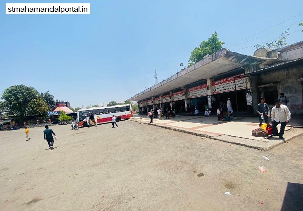shrirampur st bus depo